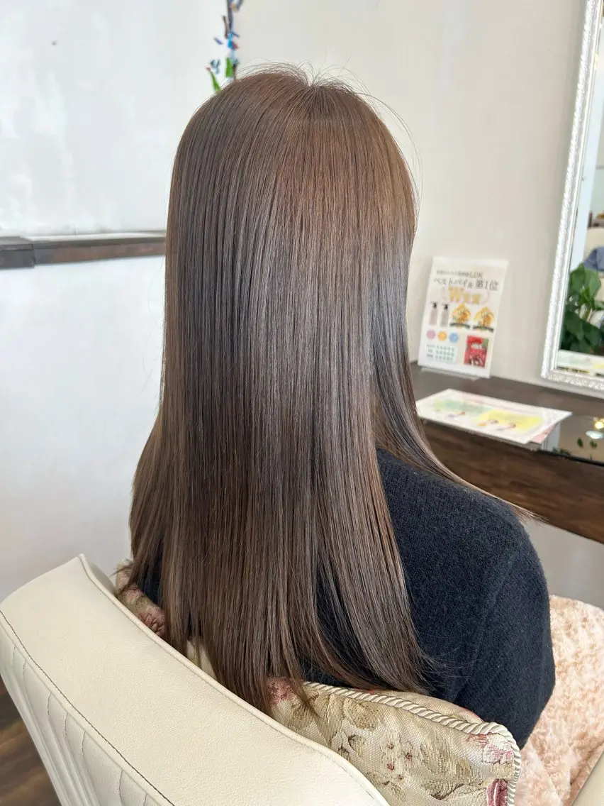 セミロング 大川 真矢のヘアスタイル
