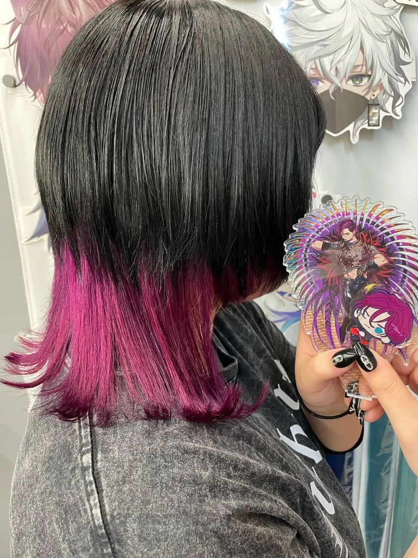 ロング カラー ヘアカラー トリートメント インナーカラー 推し ブリーチ 髪質改善のヘアスタイル