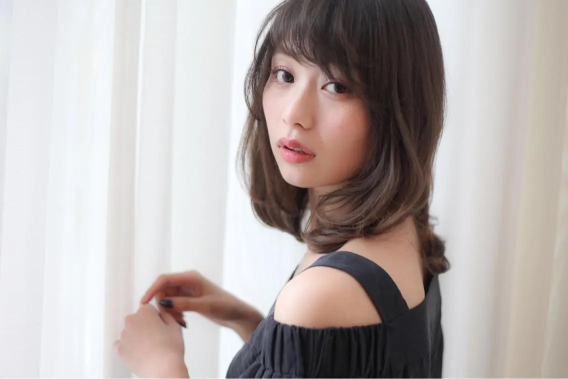 ミディアム カラー パーマ カット ヘアカラー トリートメント 髪質改善/韓国風 レイヤー/田村祐樹のヘアスタイル