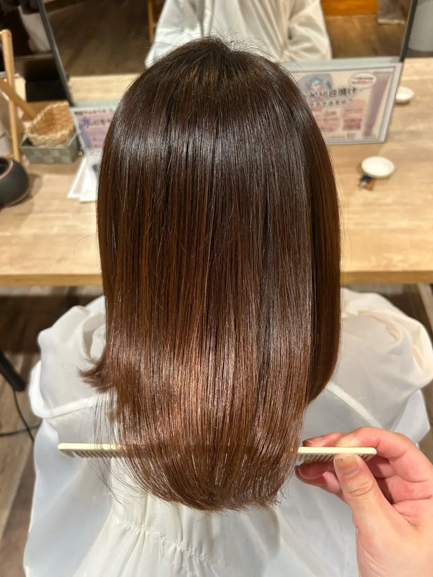ミディアム トリートメント e.m. マヒロのヘアスタイル