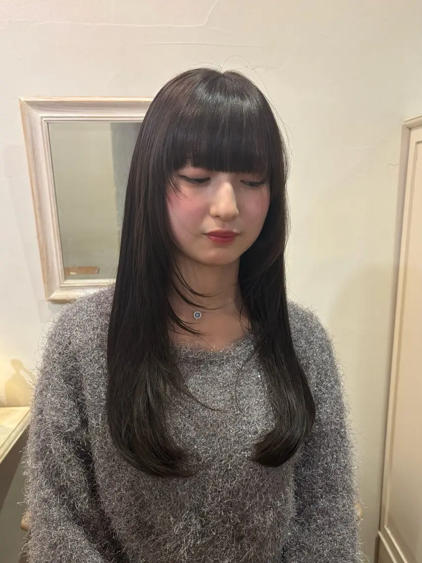 ロング 顔周りカット 角田 いちるのヘアスタイル