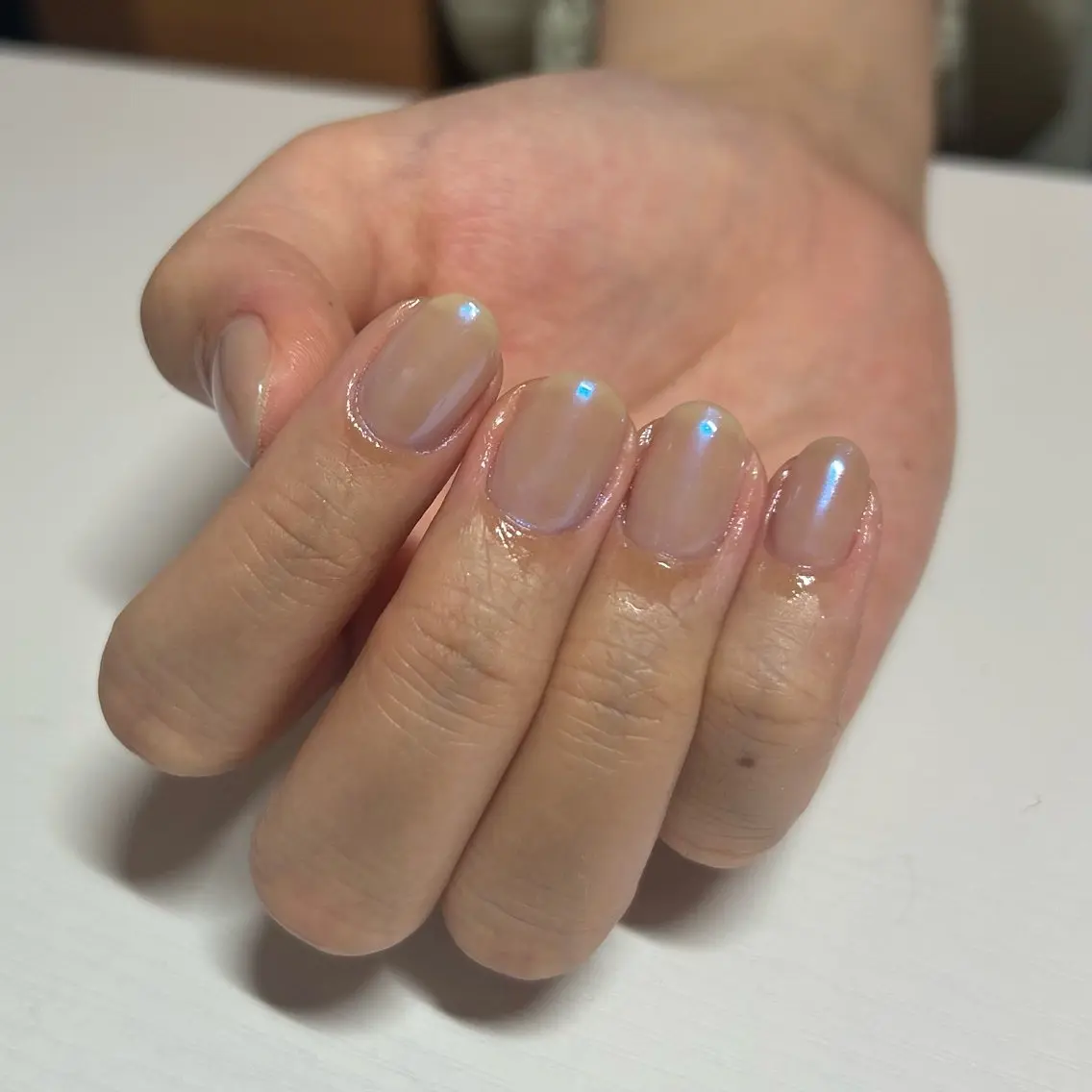 ネイル オーロラネイル ブルー ハンドネイル Ezura Yumi シンプルネイルのネイルデザイン