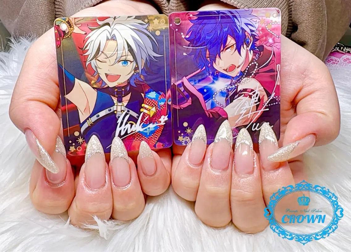 ネイル CROWN プライベートサロンのネイルデザイン