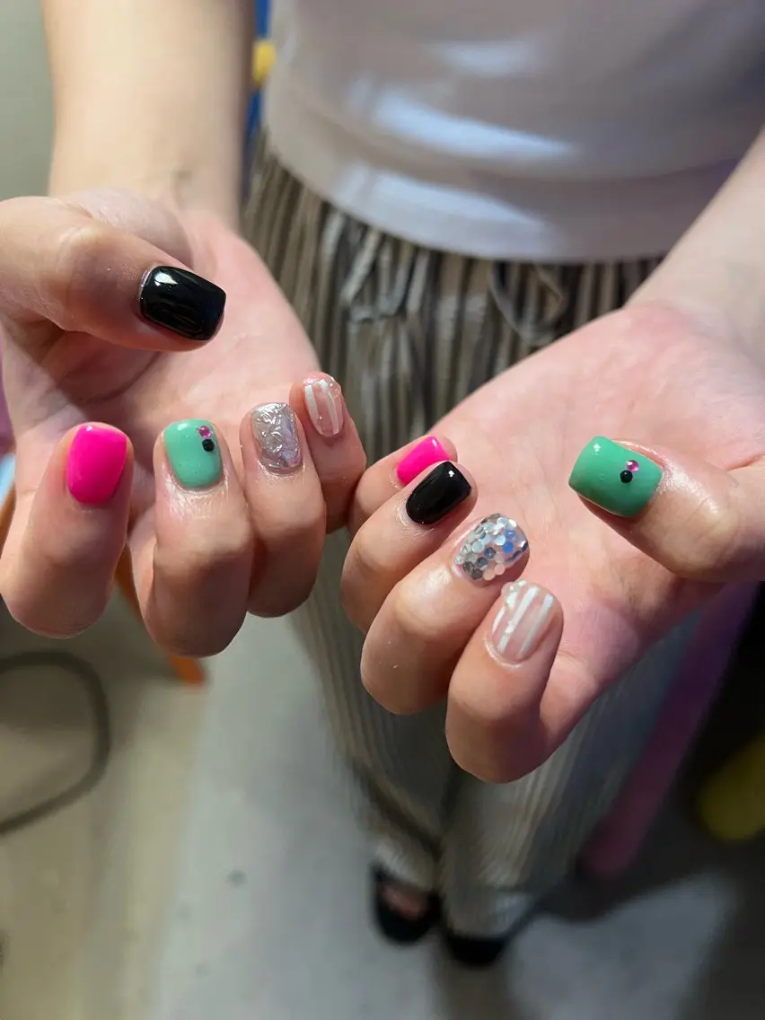 ネイル ハンドネイル Hata nail 🎀個性派ニュアンスのネイルデザイン