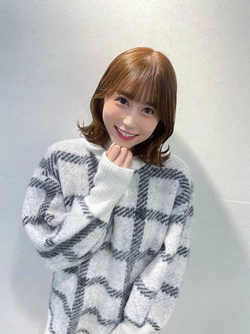ショート カラー ベージュカラー ブリーチ 透明感カラー ダブルカラー ヘーゼル 🤍YUKI 韓国 艶髪 🤍のヘアスタイル