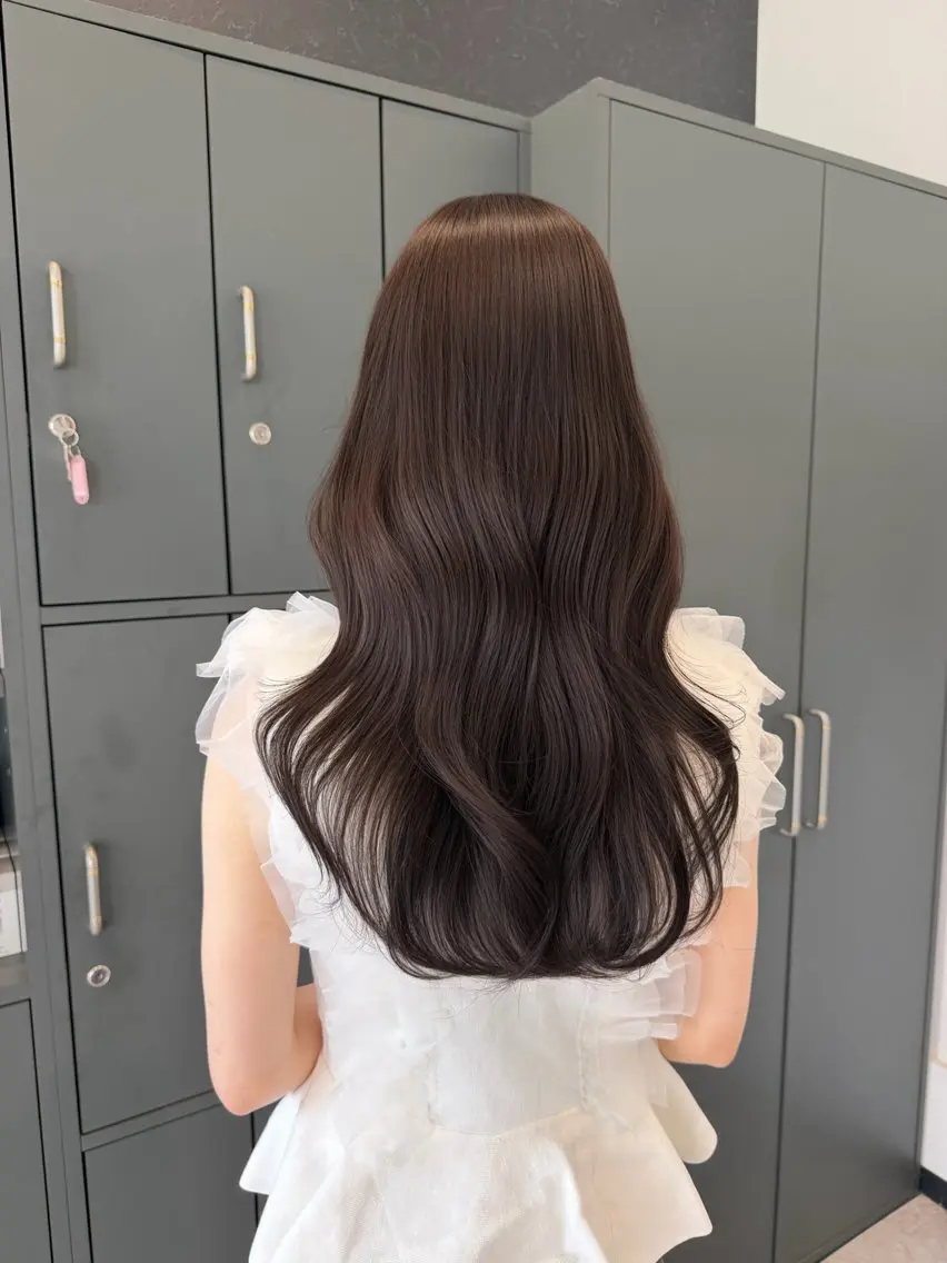 ロング チョコレートブラウン カット ヘアカラー トリートメント maki💖艶髪/ レイヤー/髪質改善のヘアスタイル