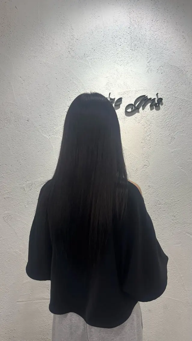 ロング ヘアカラー カラー・縮毛モデル/ Yuu🖤🎀のヘアスタイル