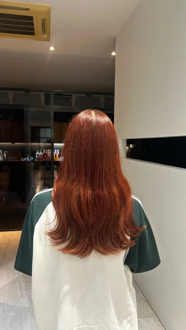 カラー 後藤こころ DIVA DIVOのヘアスタイル