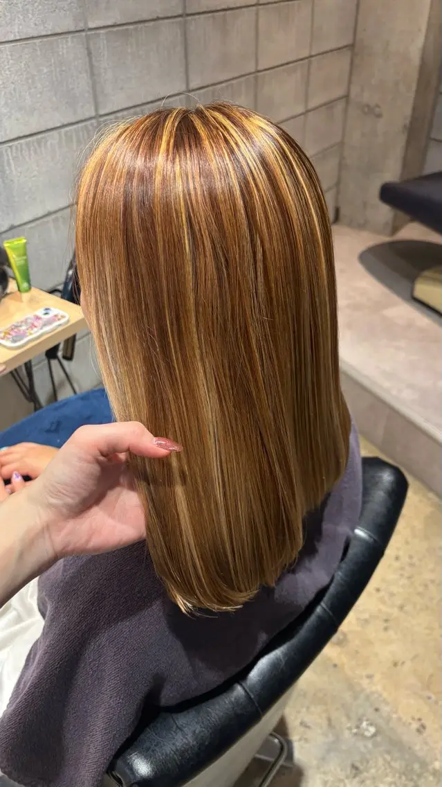 ミディアム カラー ハイライトカラー ハイライト 💖KANAMI💖 似合わせヘアスタイルのヘアスタイル