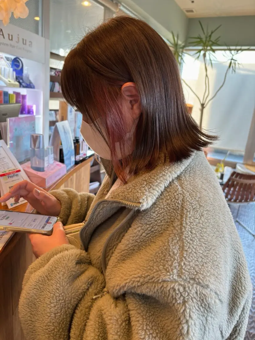 ミディアム 切りっぱなしボブ ボブ カット ヘアカラー TAKAHASHI REIKAのヘアスタイル