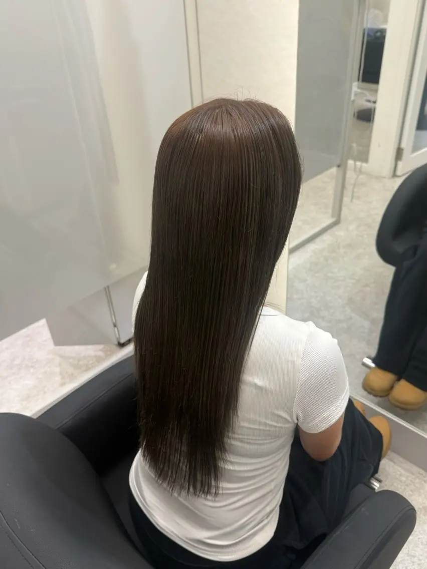 ロング カラー Arisa /アシスタントのヘアスタイル