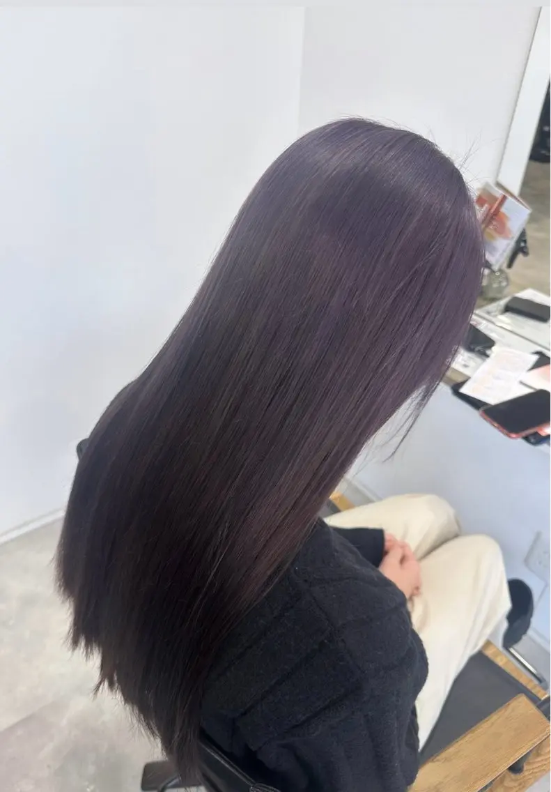 ロング 𝑴𝒐𝒓𝒊 /髪質改善/艶髪🖤のヘアスタイル