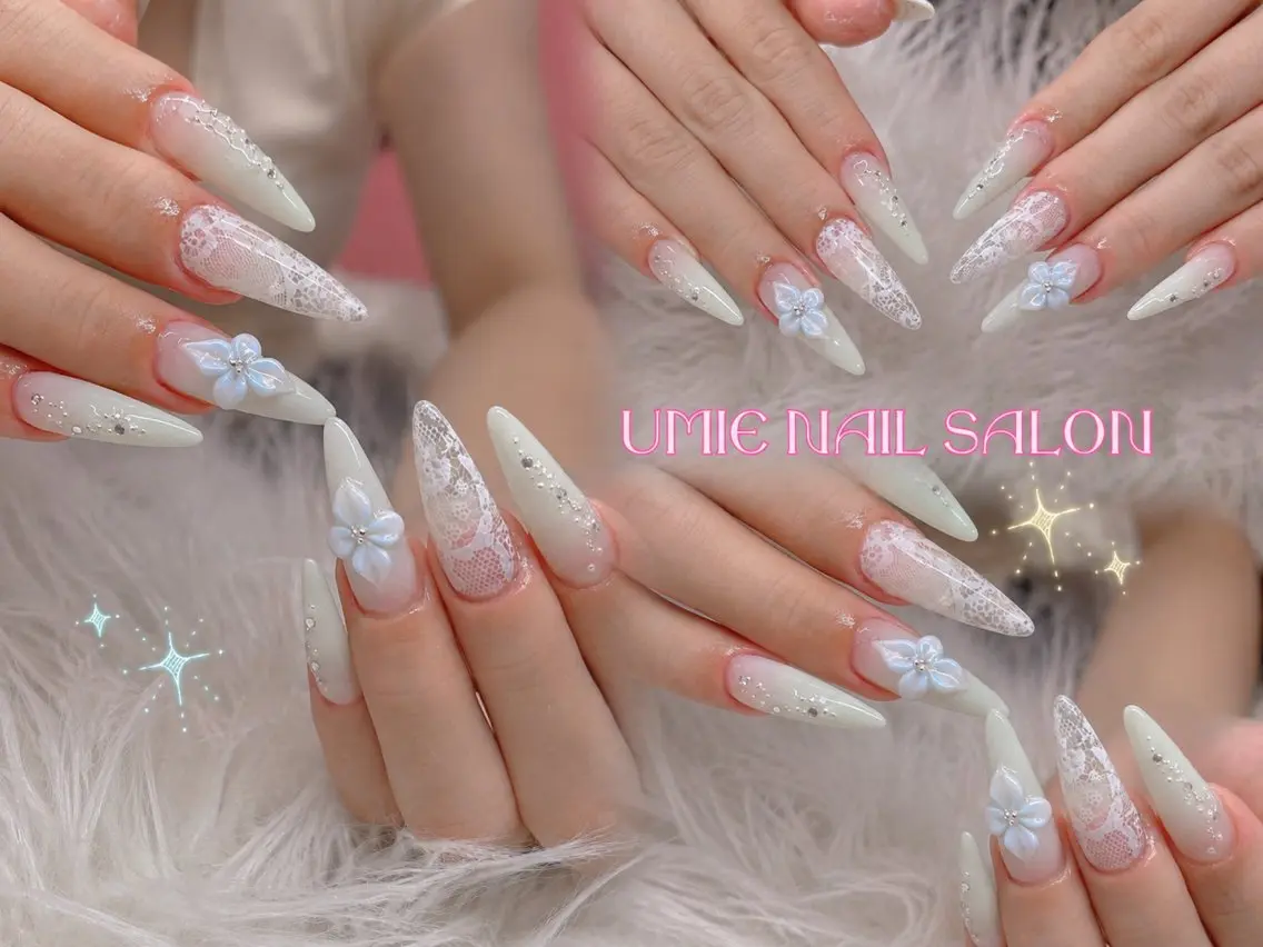 ネイル フットネイル フレンチネイル ジェルネイル ガラスフレンチ マグネットネイル UMIE NAIL SALONのネイルデザイン