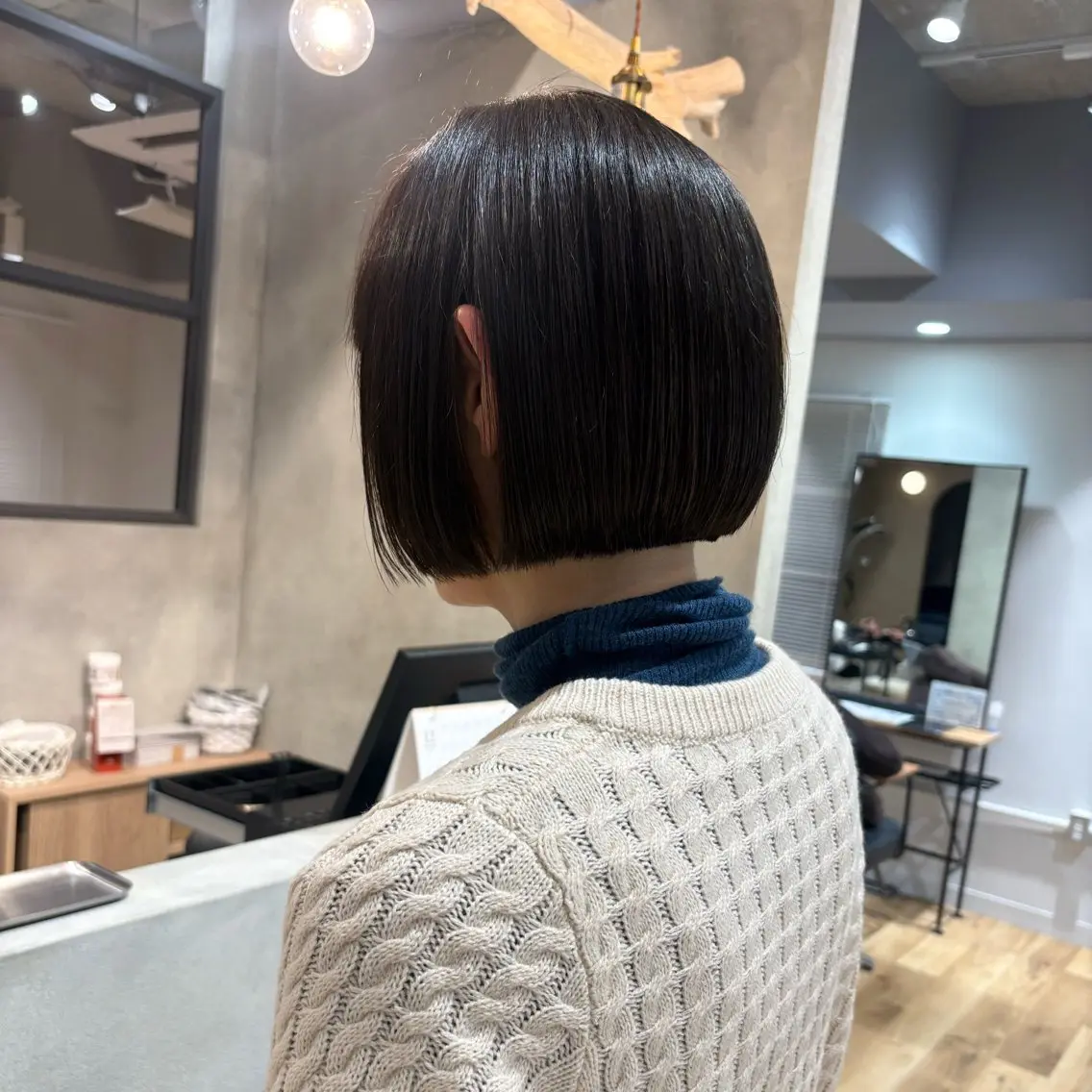 ショート ボブ こうやま みるのヘアスタイル
