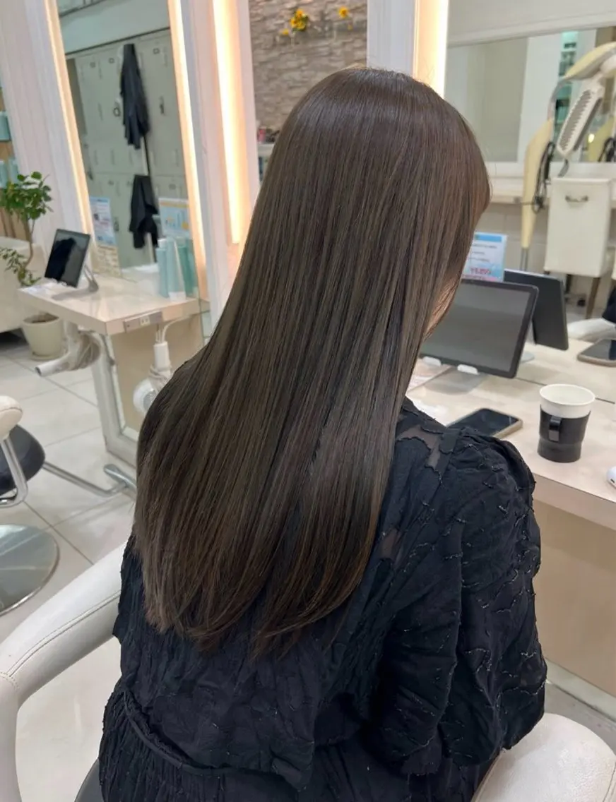 カラー ヘアカラー 木村 ここなのヘアスタイル