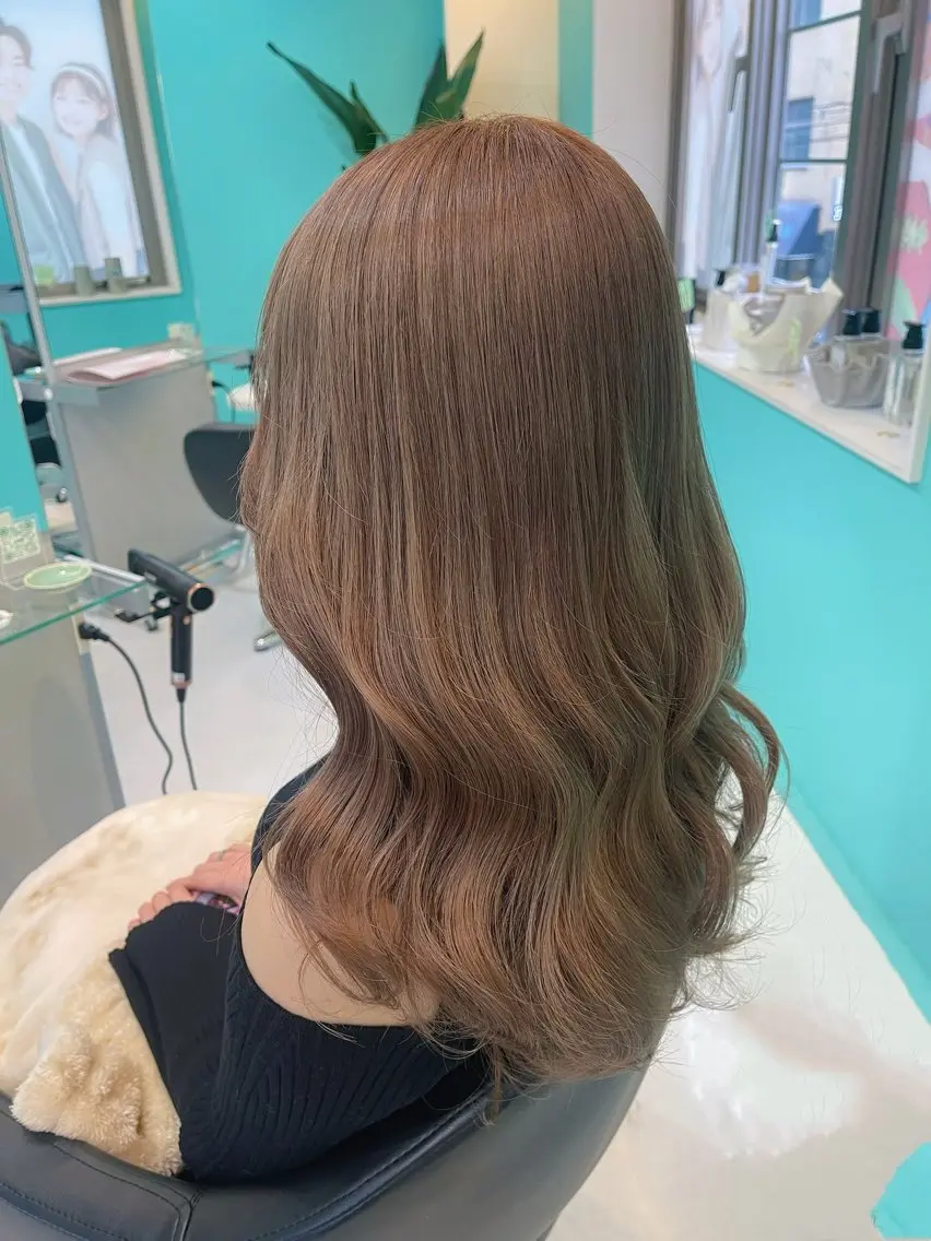 セミロング カット ヘアカラー トリートメント mana/ブリーチ/ メンズ/ヘアセットのヘアスタイル