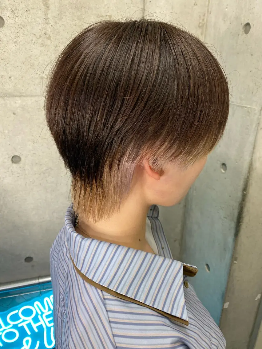 ショート カラー ヘアアレンジ ハンサムショート ベージュカラー ショートヘア ウルフカット 國分 伸也のヘアスタイル