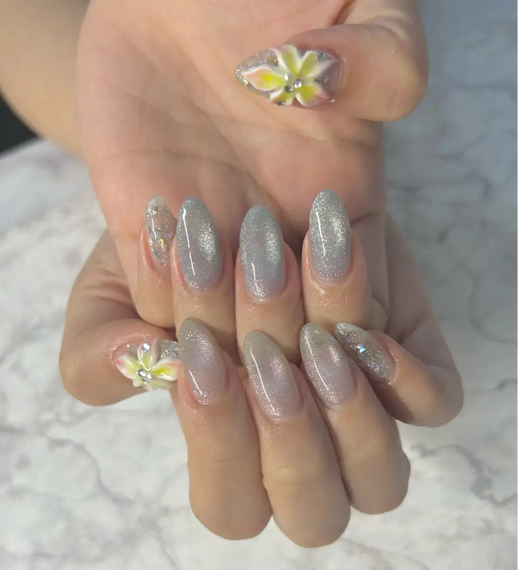 ネイル マグネットネイル MYu Beauty Salon YURIのネイルデザイン