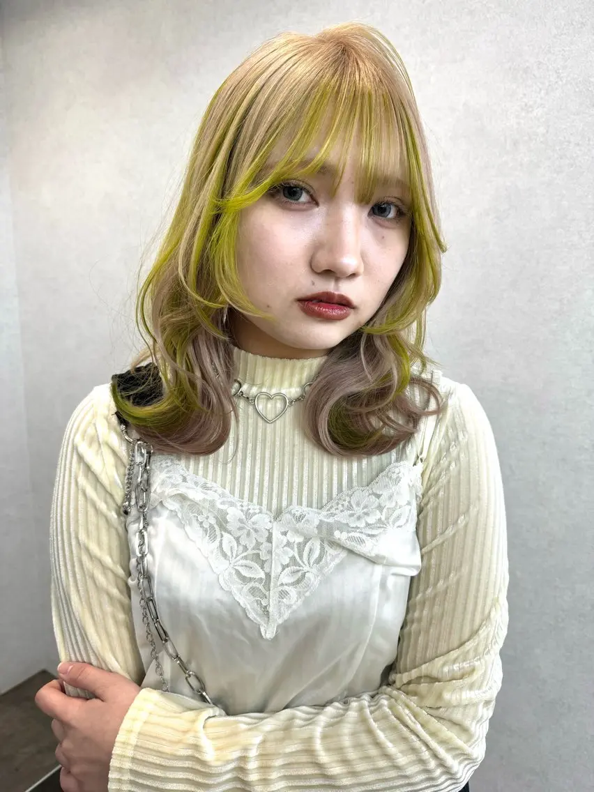セミロング カラー カット ヘアカラー トリートメント ダブルカラー🩰 CHIHIRO👒のヘアスタイル