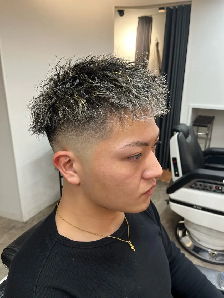 メンズカット＋メッシュカラーの写真