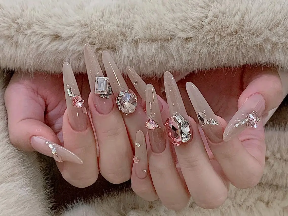 ネイル Minminネイル 💅スイスイのネイルデザイン