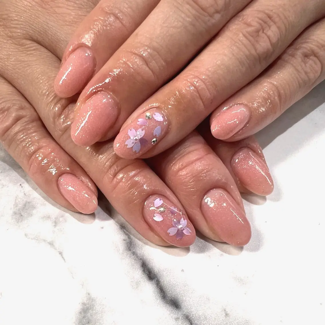 ネイル 桜ネイル CARIS nailはづきのネイルデザイン