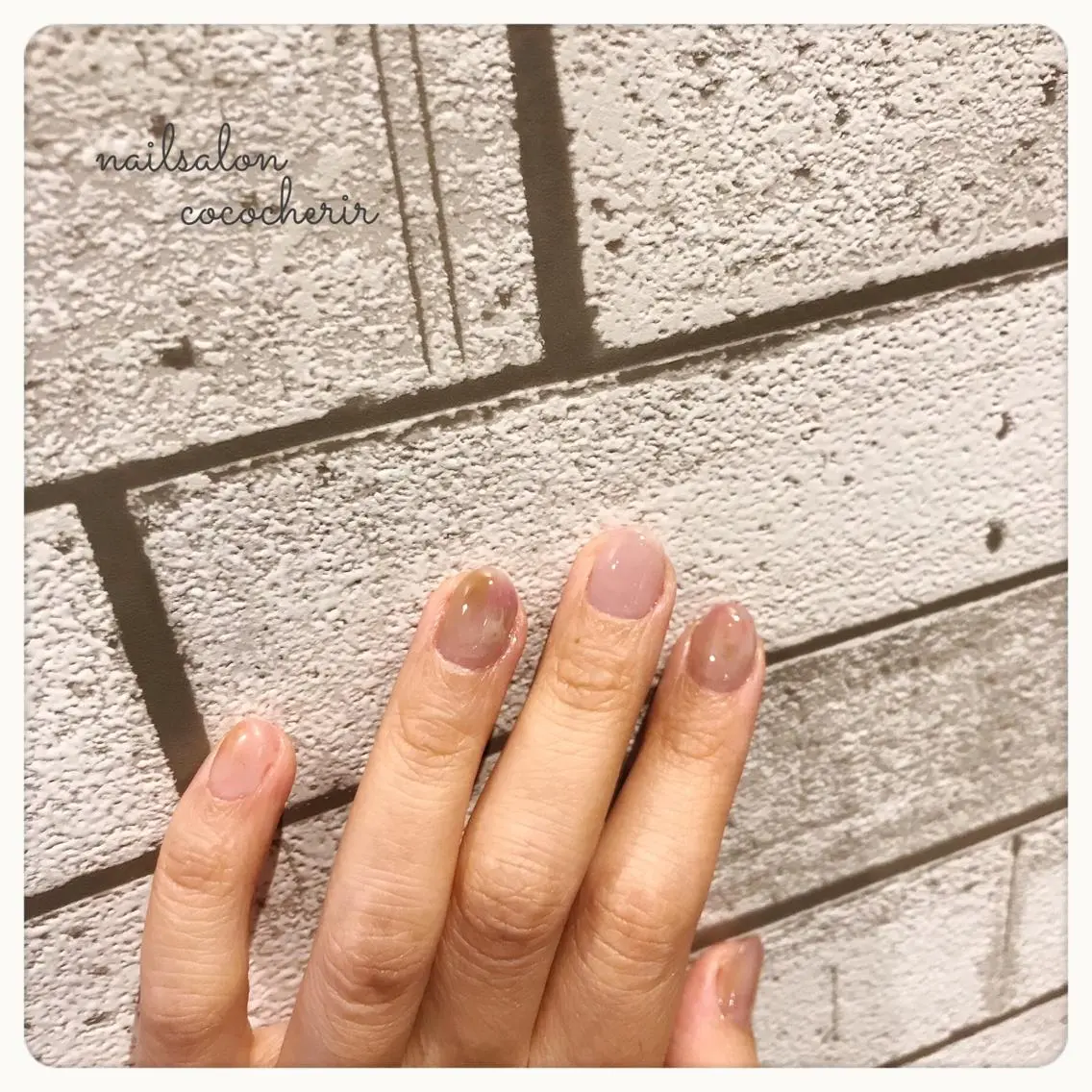 ショート ネイル ショートヘア ニュアンスネイル ショートネイル nail salon cococherirのネイルデザイン