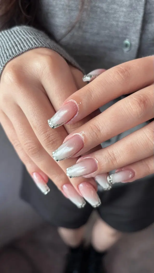 ネイル アートネイル 長さ出し ハンドネイル color.nail 🫧ionaのネイルデザイン