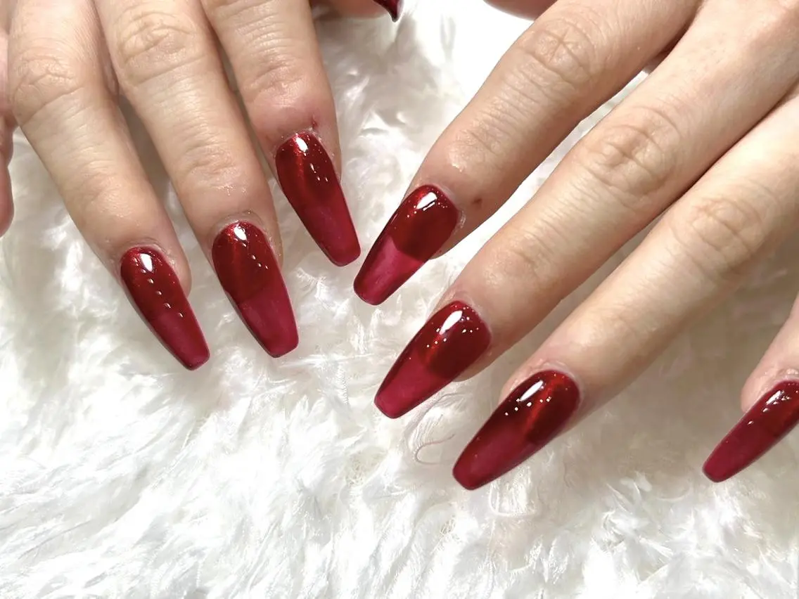 ネイル アートネイル 持ち込み ki🍒🍒 ki ツルツルネイルのネイルデザイン
