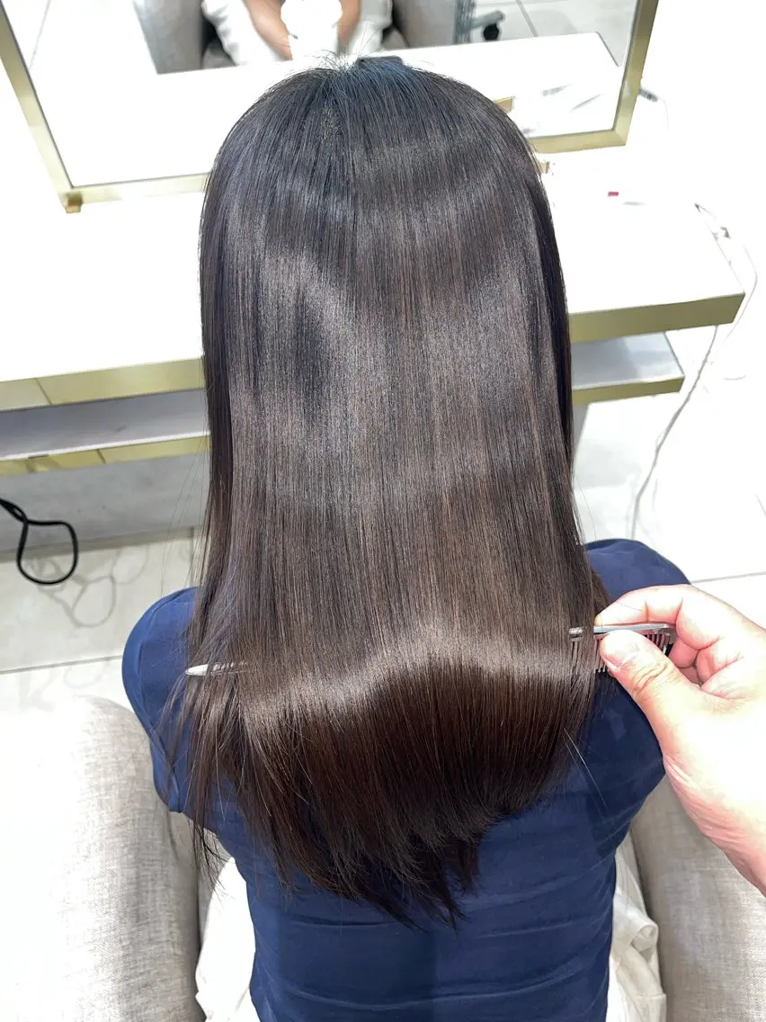 セミロング 縮毛矯正 吹田 駿 髪質改善縮毛矯正のヘアスタイル