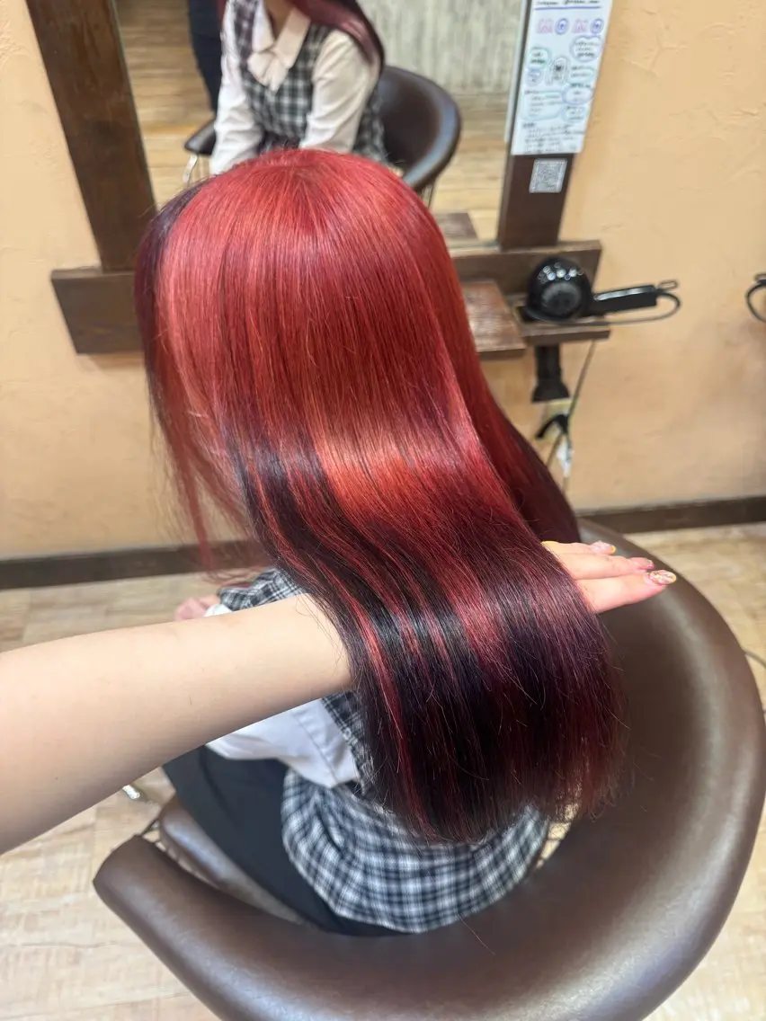 ロング カラー デザインカラー ハイトーンカラー ヘアカラー moremuu 舞桜🤍🫧のヘアスタイル