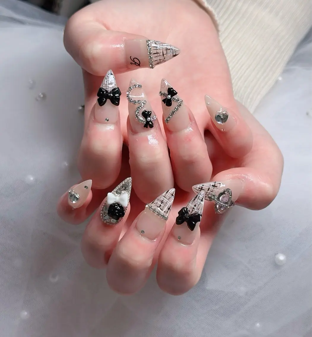 ネイル ハート キラキラネイル リボン ハンドネイル キノコ H.babynailのネイルデザイン