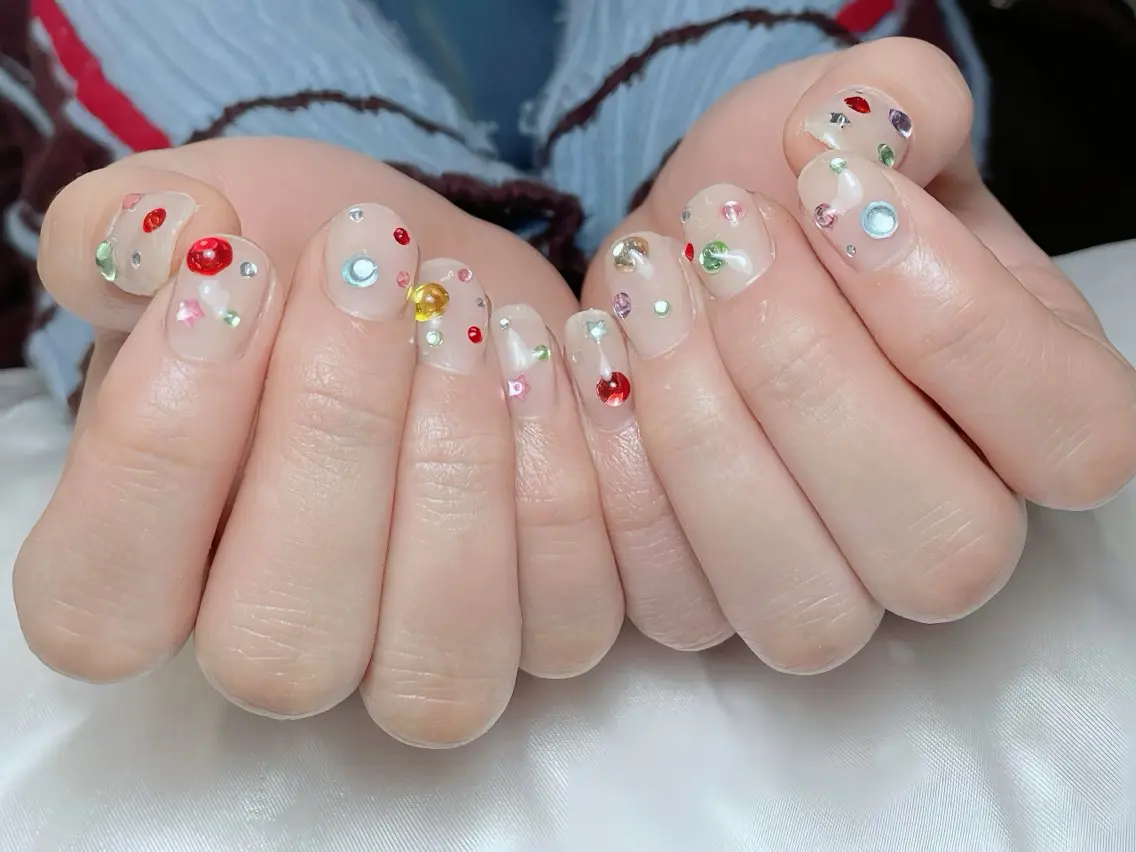ネイル 成人式 ロングネイル ネイルチップ ハンドネイル Rin Nail 新大久保店のネイルデザイン