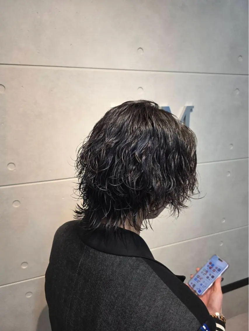ミディアム パーマ メンズ 吉川 賢心のヘアスタイル