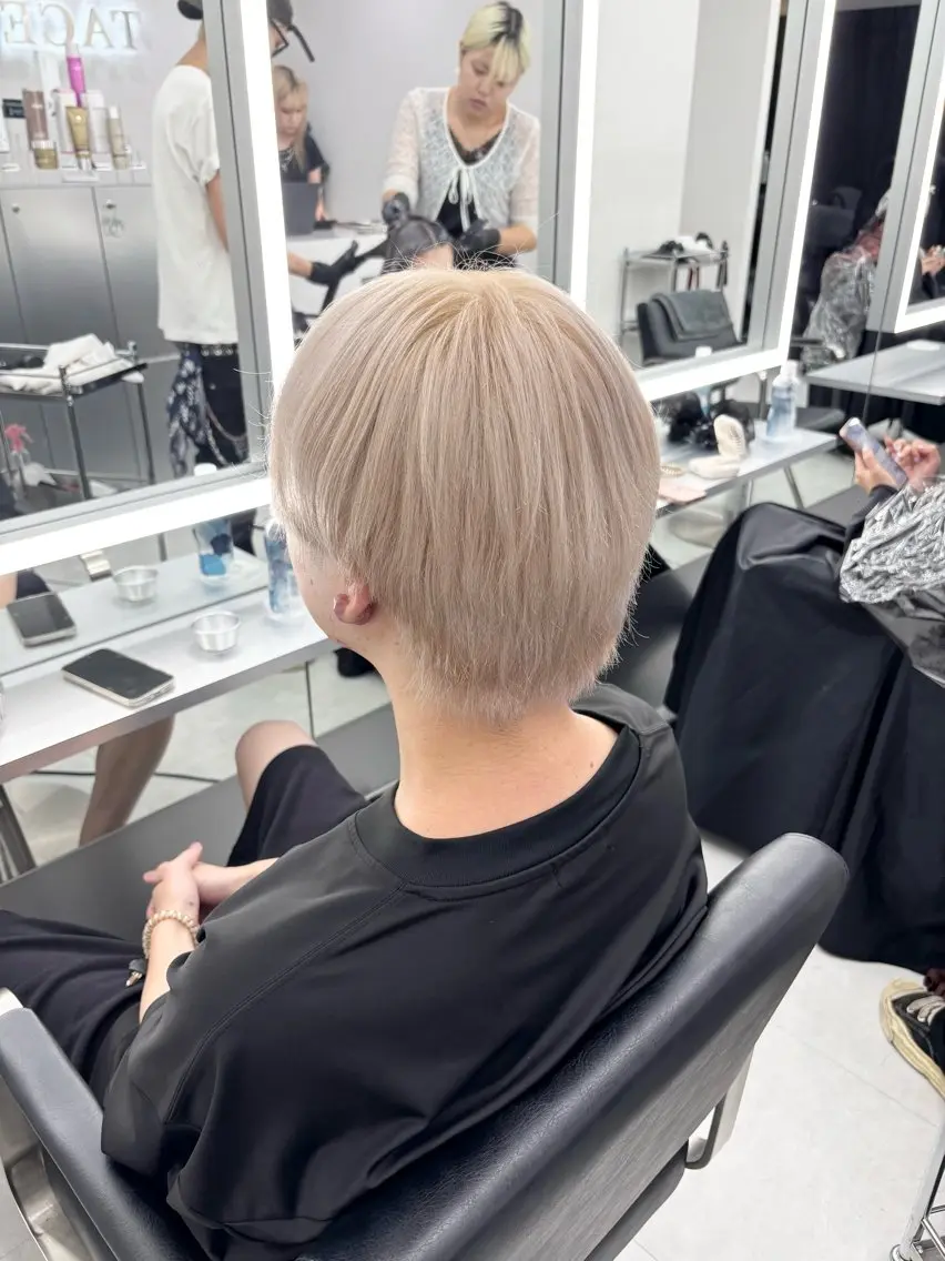 ショート カラー カット ヘアカラー TACE AYANOのヘアスタイル