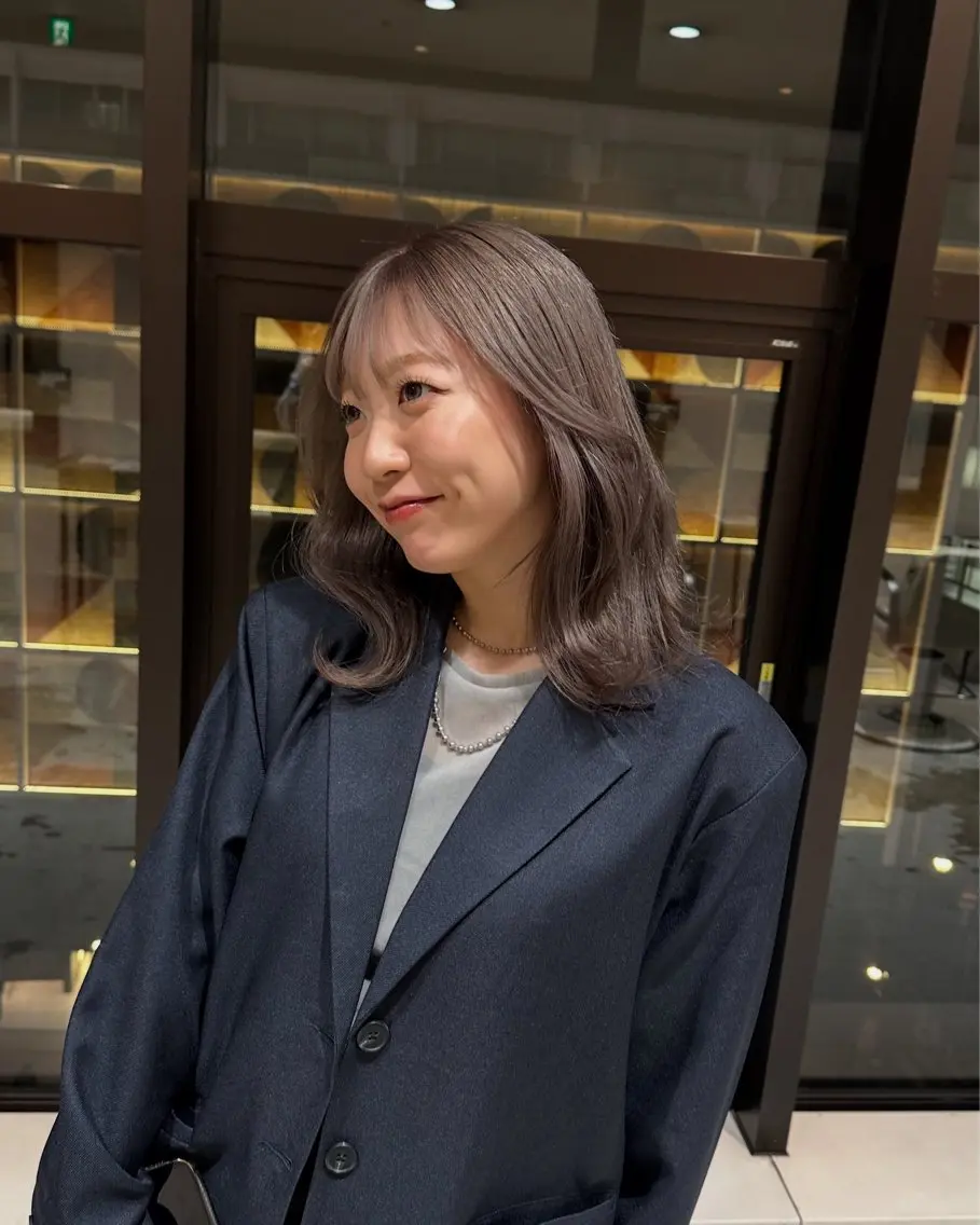 カラー ヘアカラー 山口 歩美佳のヘアスタイル