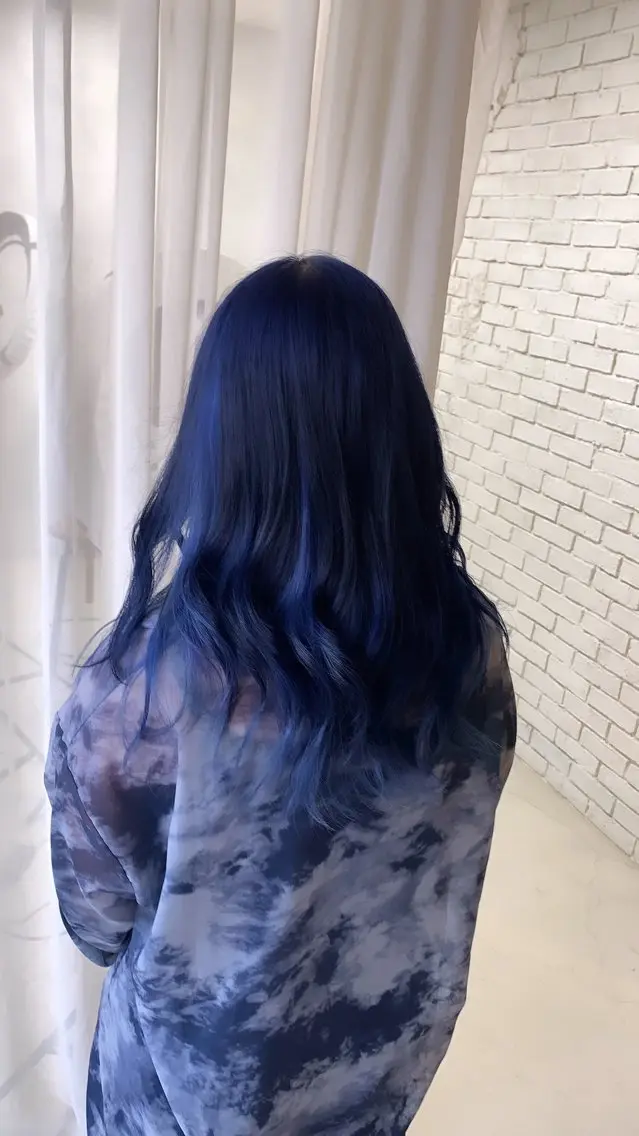 セミロング 派手髪支持率No1 Eisukeのヘアスタイル