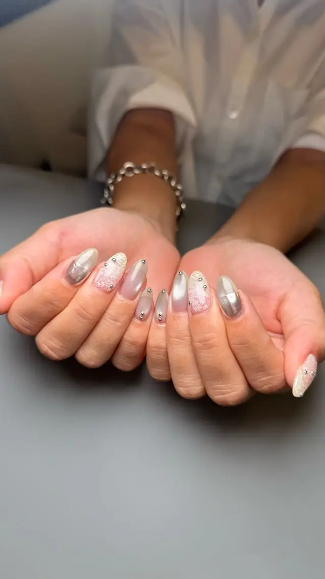 ネイル ハンドネイル Atelier Yuriのネイルデザイン