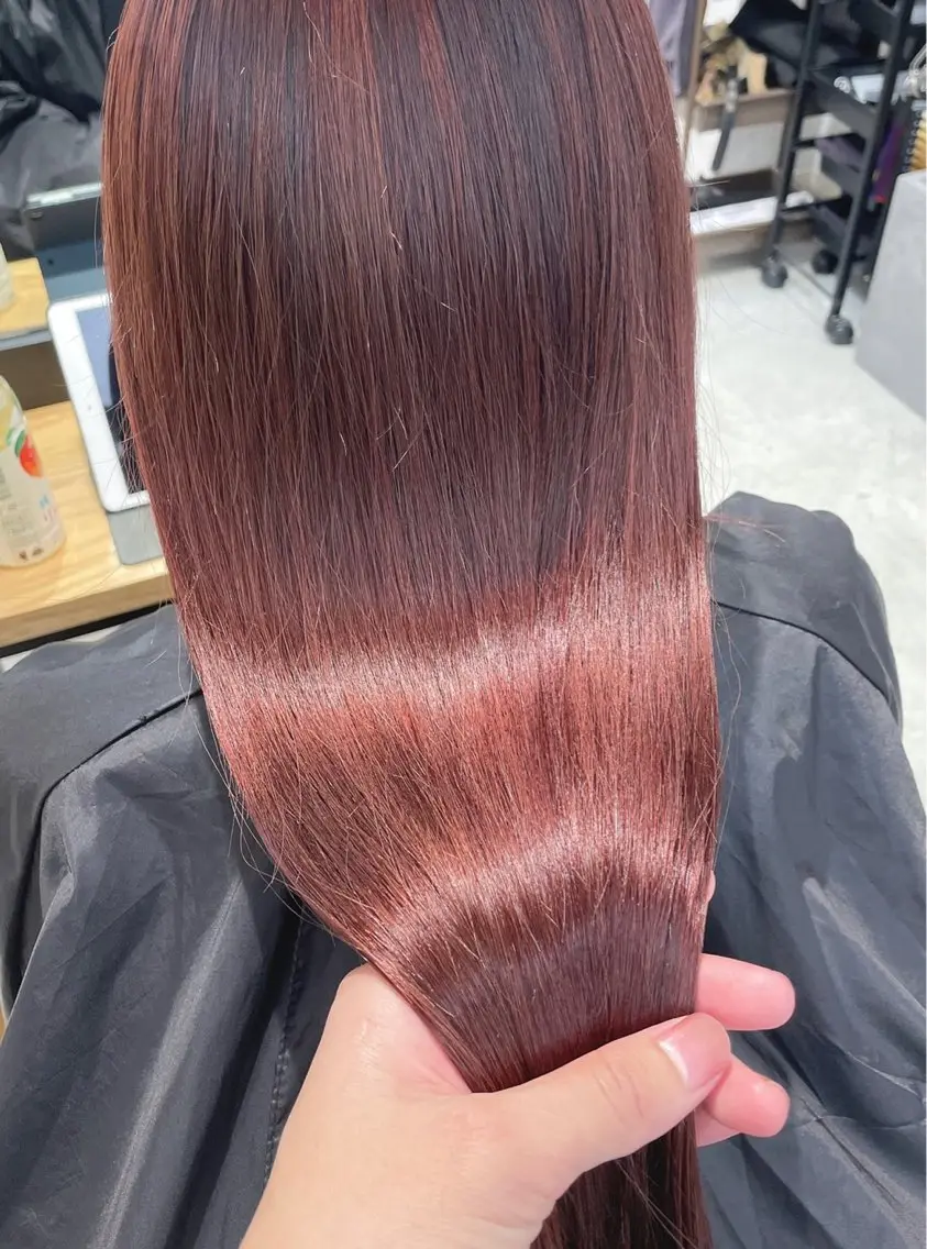 カラー ヘアカラー トリートメント naoya .のヘアスタイル