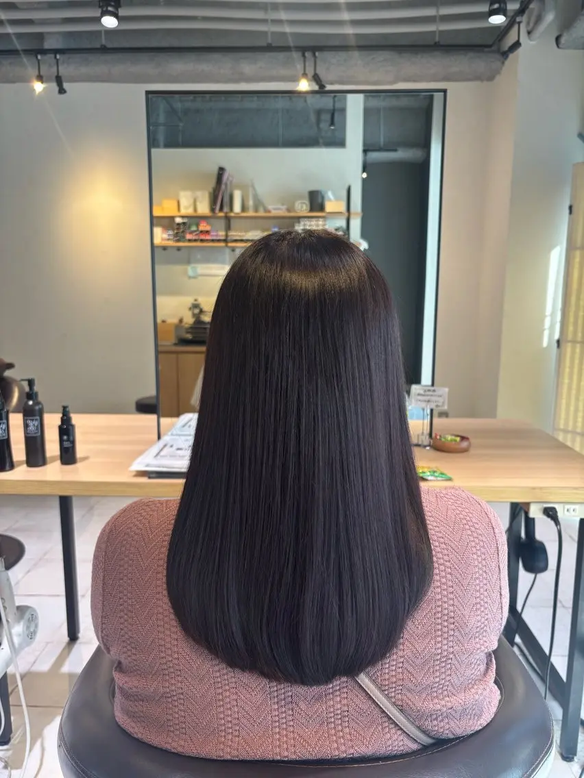 ロング 髪質改善 カット ヘアカラー トリートメント 尾形 百花のヘアスタイル