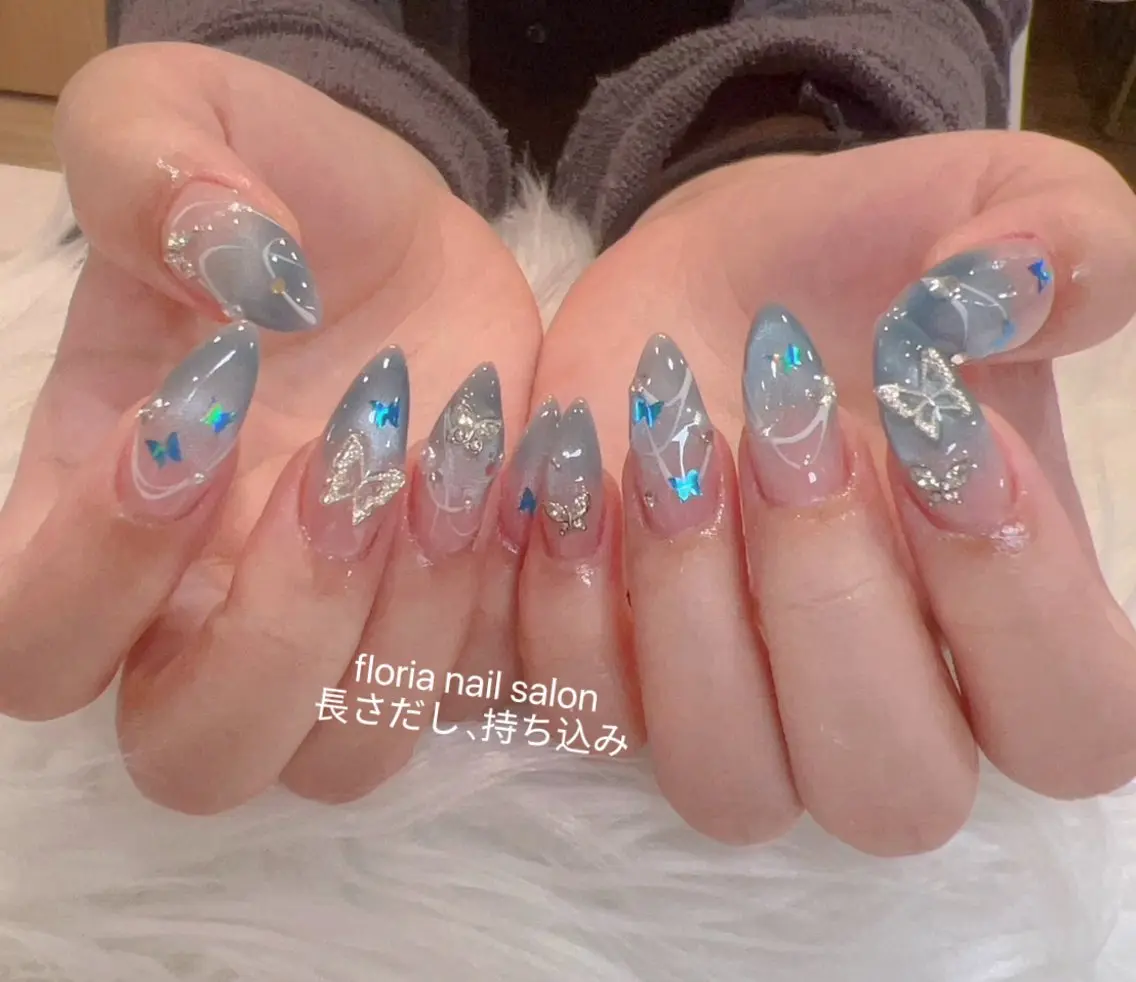 ネイル オーロラネイル チークネイル ドット フットネイル フレンチネイル ハンドネイル Floria nail salonのネイルデザイン