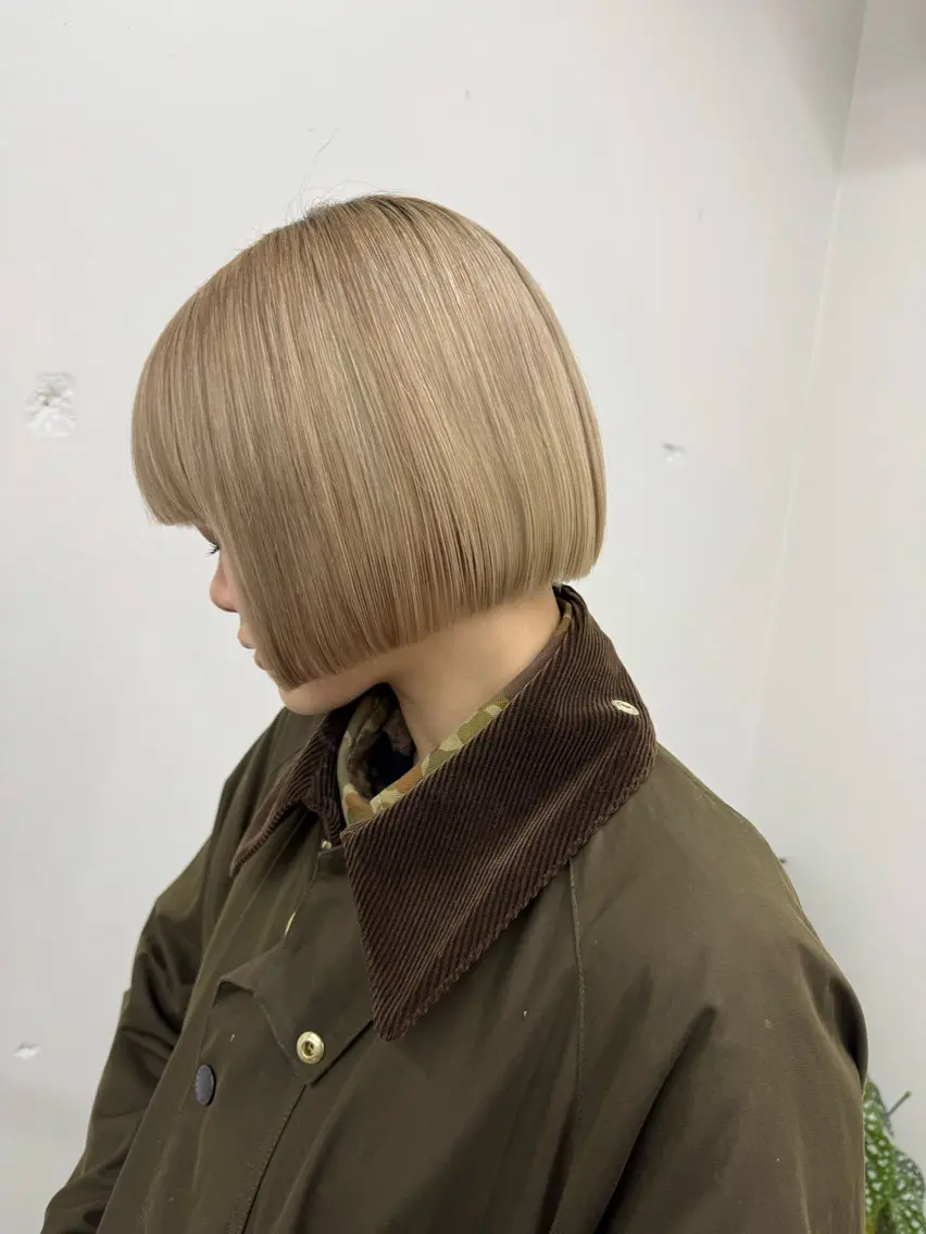 ショート カット ヘアカラー Yuzu .のヘアスタイル