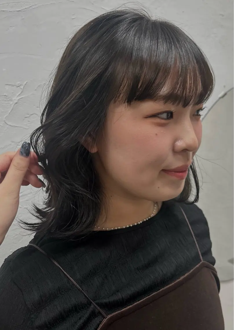ミディアム カラー ヘアカラー トリートメント SiLO Yukinaのヘアスタイル