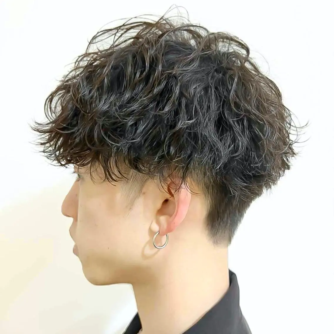 ショート カット パーマ 斉藤 翔平のヘアスタイル