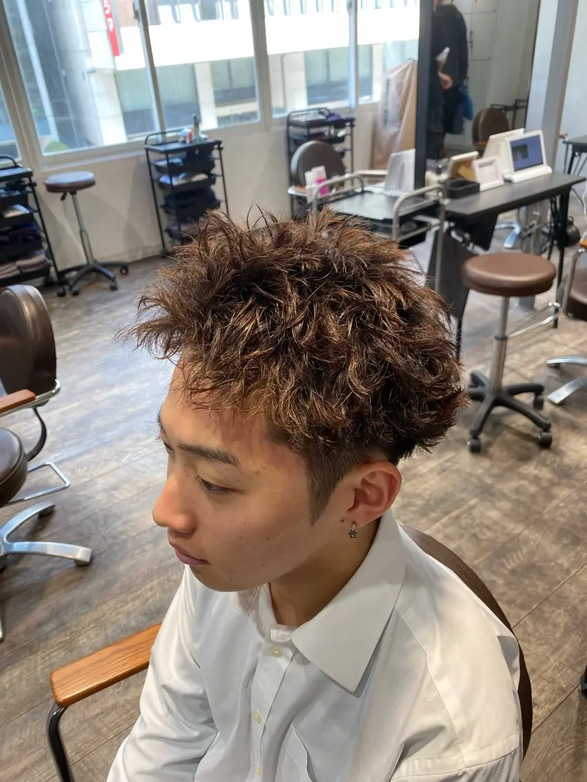 ショート パーマ カット パーマ 大阪/メンズパーマ /海外風/江﨑翔のヘアスタイル