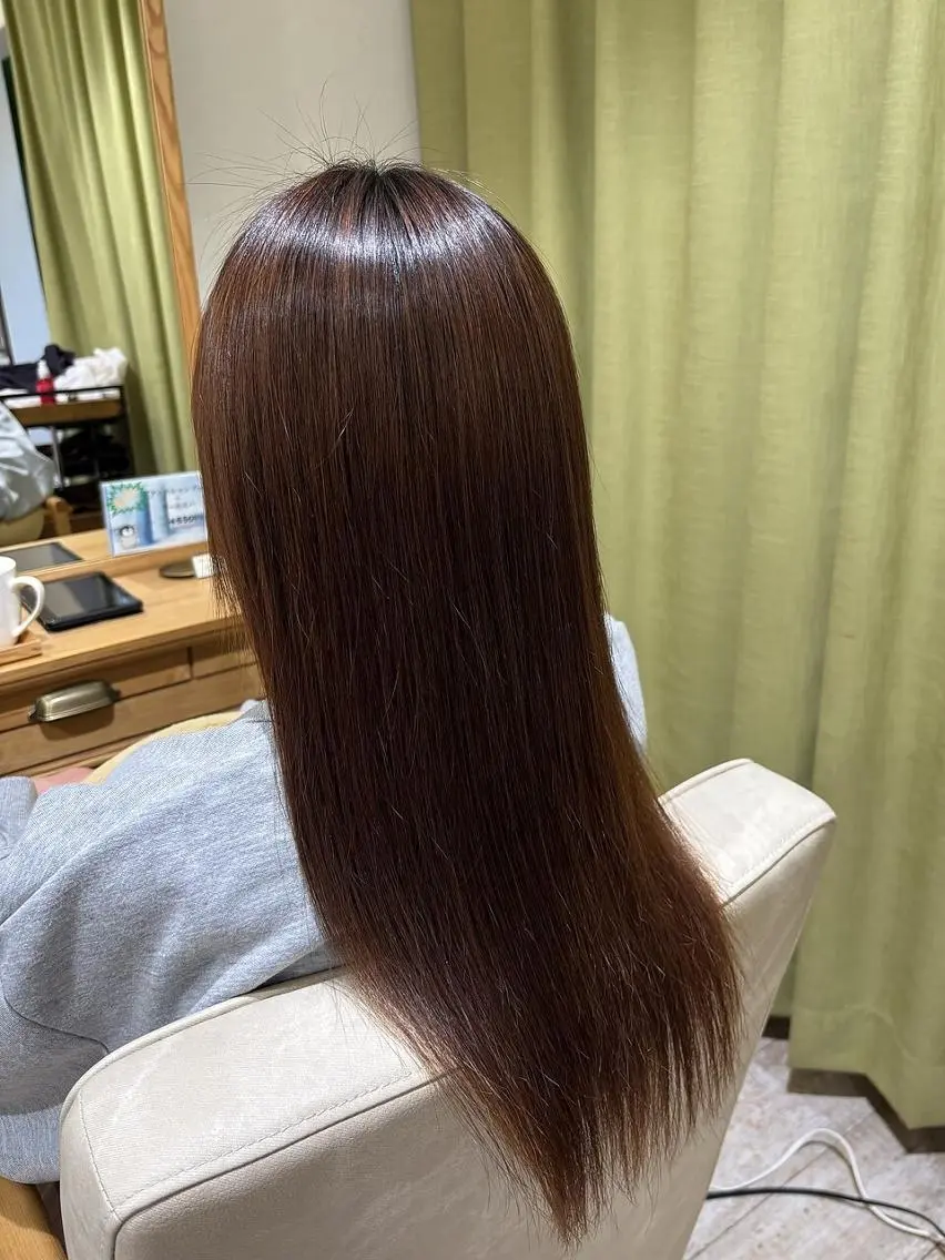 【傷んだ髪・カラー毛にも◎】 極柔ダメージレス酸性ストレート＋カットの写真