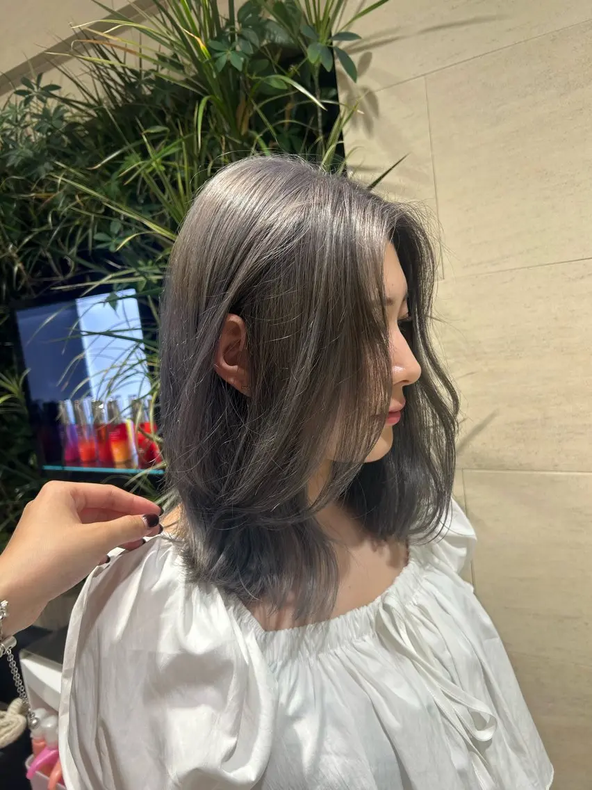 カラー ヘアカラー luca˖ ࣪⊹/ レイヤー/艶カラーのヘアスタイル