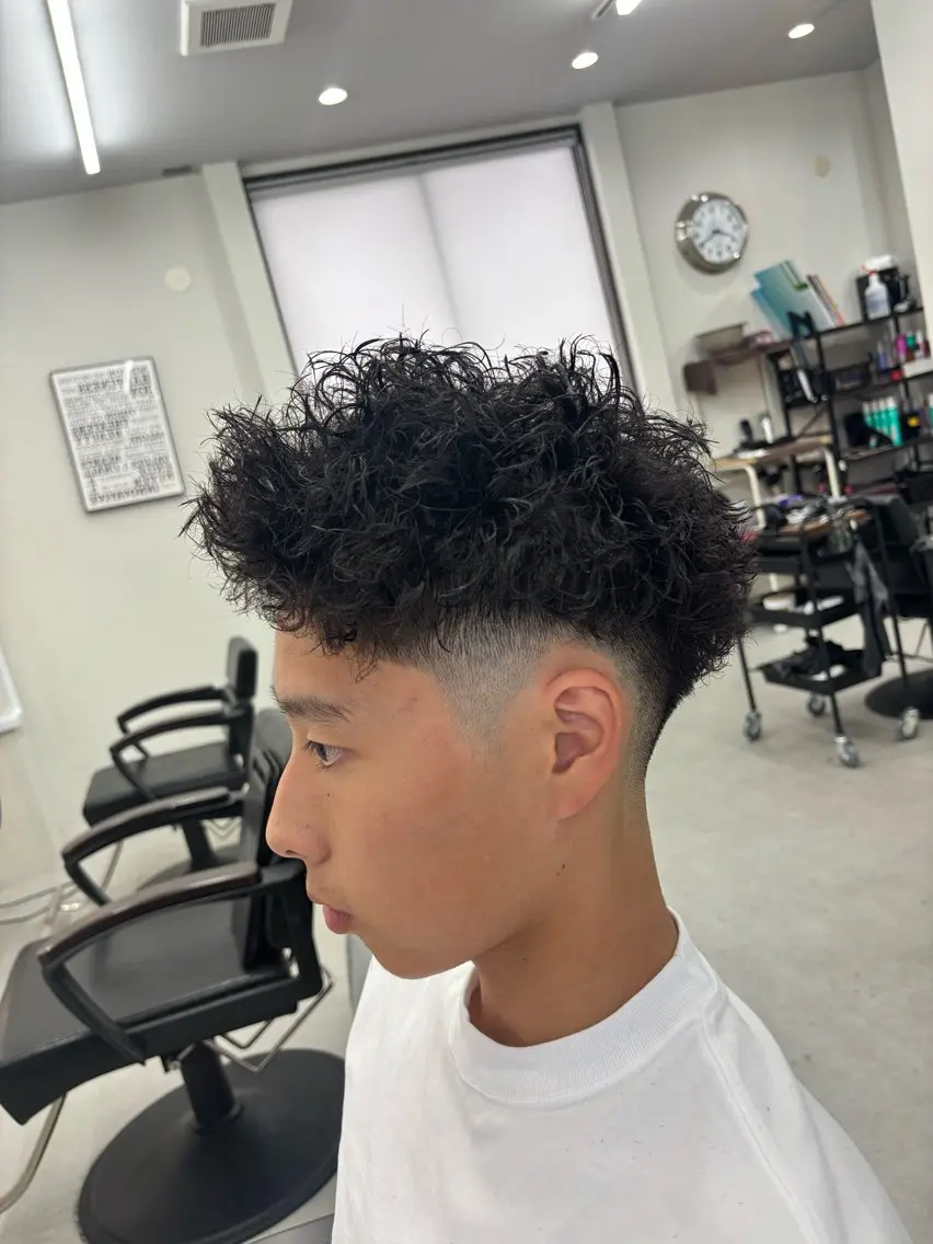 パーマ メンズ フェードカット メンズパーマ カット パーマ KanedaRio パーマ/フェードのヘアスタイル