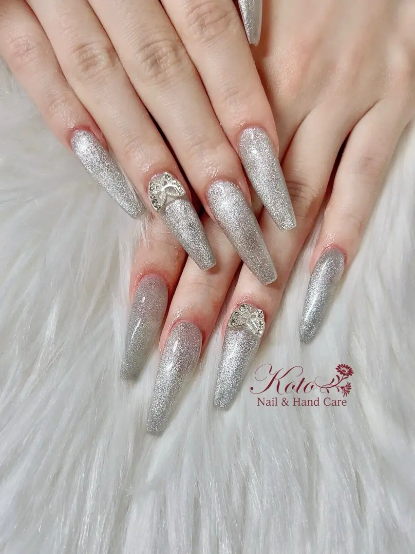 ネイル 長さ出し ジェルネイル 持ち込み ニュアンスネイル 赤色 ハンドネイル Nail Salon KOTOのネイルデザイン