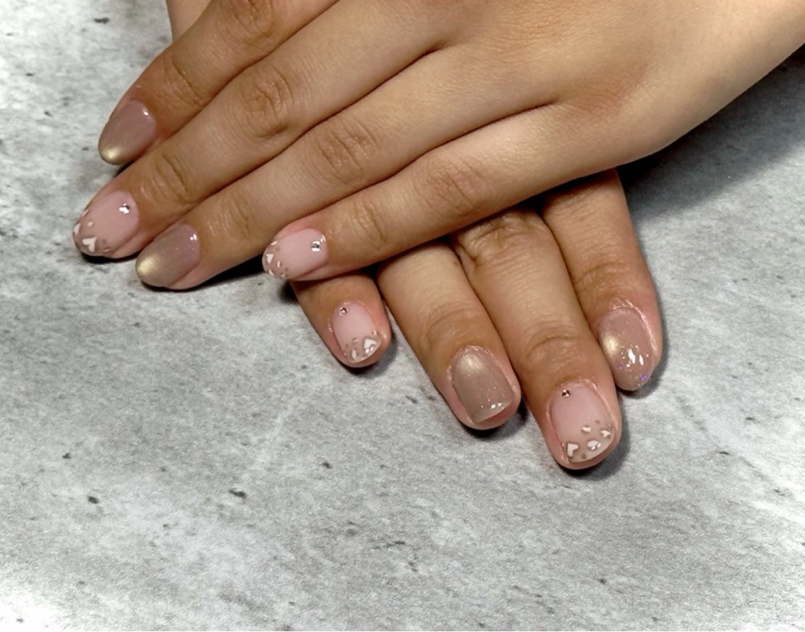 ショート ハンドネイル shiina /Milo Nailのネイルデザイン